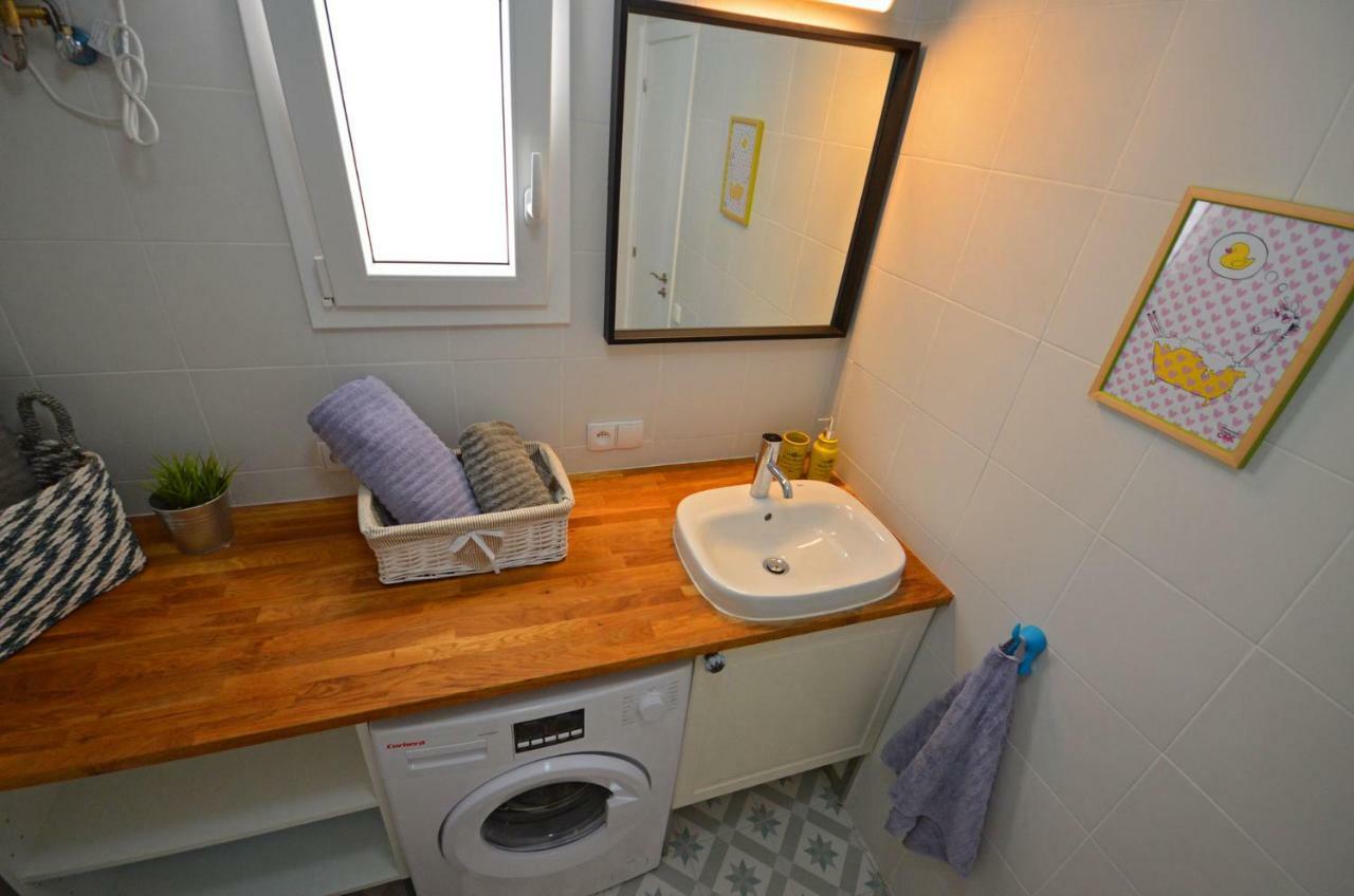 Ferienwohnung Presidente 2 - Pool - Glasfaserinternet - กอสตากาลมา ภายนอก รูปภาพ