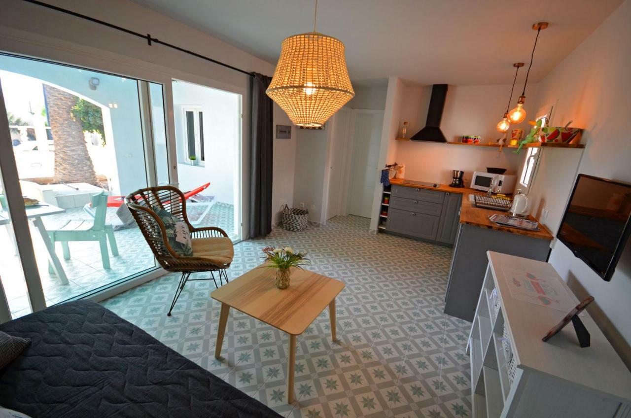 Ferienwohnung Presidente 2 - Pool - Glasfaserinternet - กอสตากาลมา ภายนอก รูปภาพ