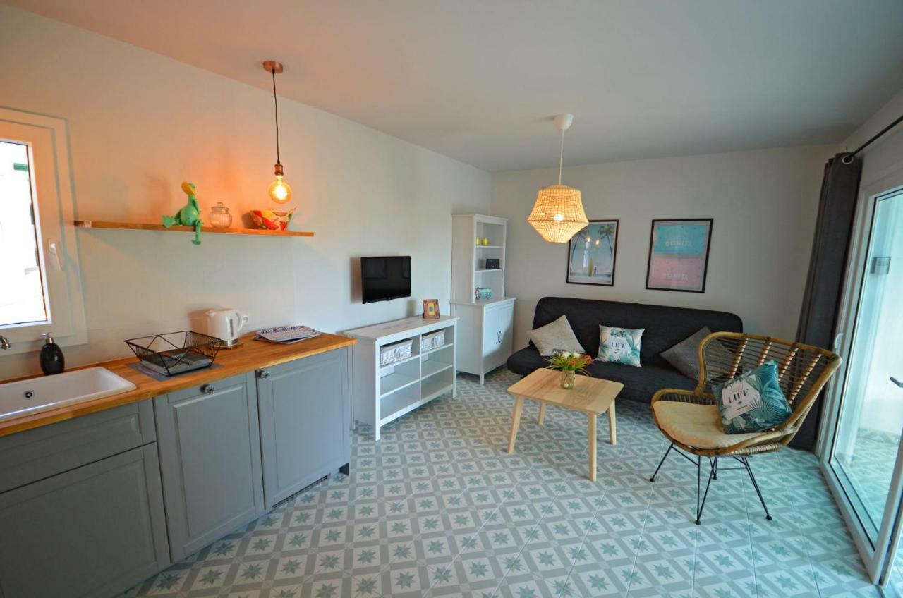 Ferienwohnung Presidente 2 - Pool - Glasfaserinternet - กอสตากาลมา ภายนอก รูปภาพ